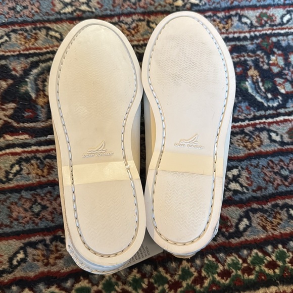 NWT Sperry Topsider - All white - Size 7 - Picture 7 of 8